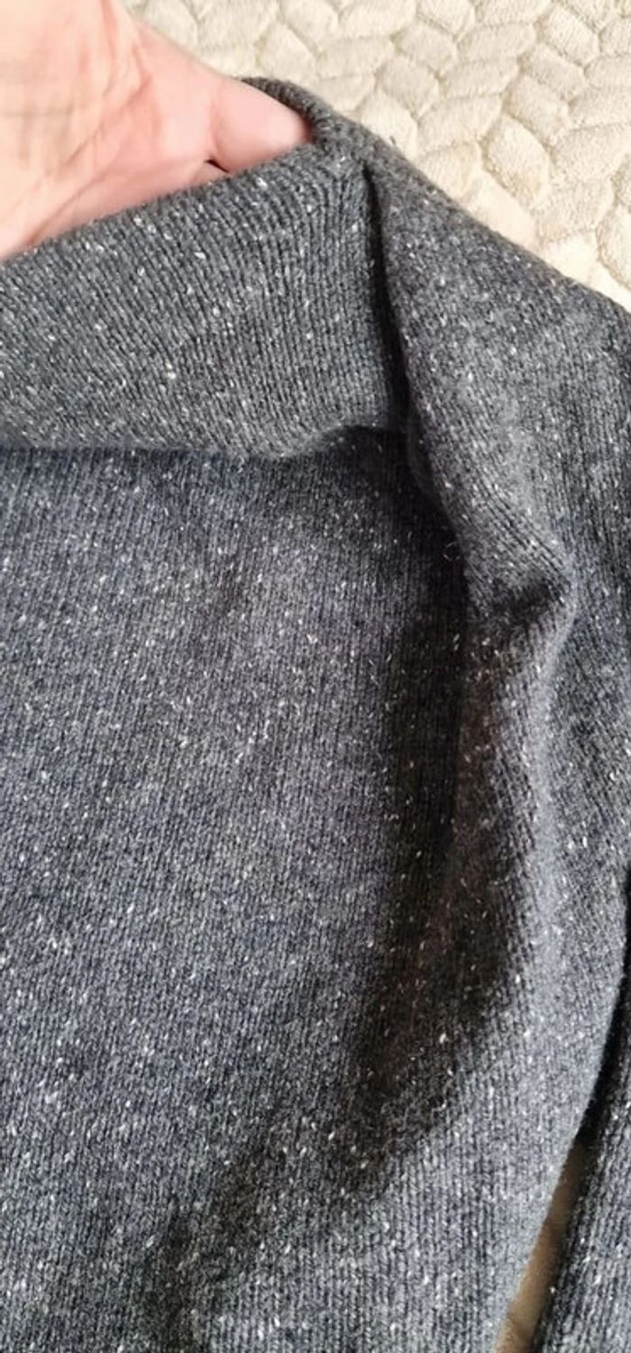 Pull en laine "& other stories" taille S ou 36 gris chiné col asymétrique - photo numéro 3