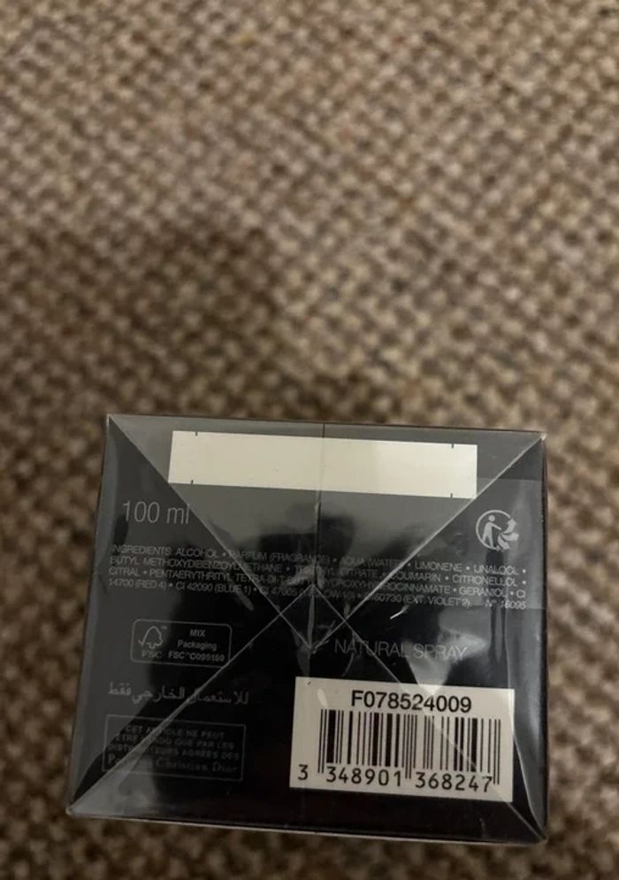 Neuf avec étiquette·Dior - photo numéro 4