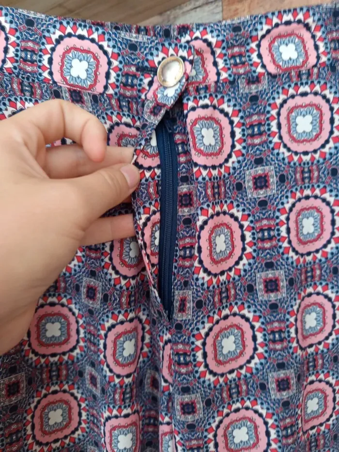 Pantalon fluide à motif vintage - photo numéro 5