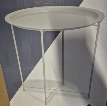 Table d'appoint / bout de canapé en métal blanche