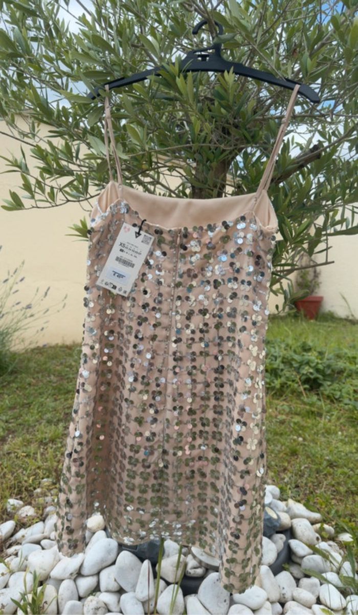 Robe beige sequin Zara - Taille Xs - photo numéro 2
