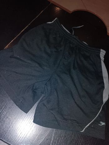 Short slazenger 11/12 ans