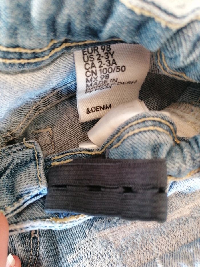 Short en jean h&m 2/3 ans - photo numéro 2