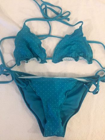Maillot de bain bleu à pois