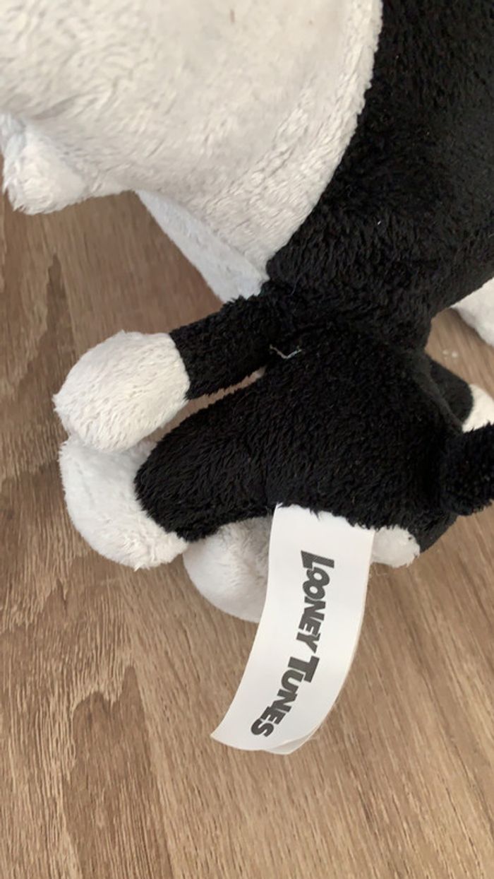 Peluche gros minet looney tunes - photo numéro 3