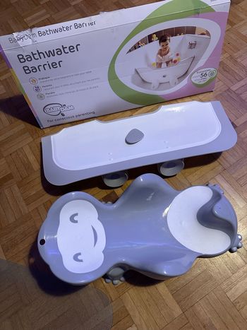 Réducteur de bain et siège 