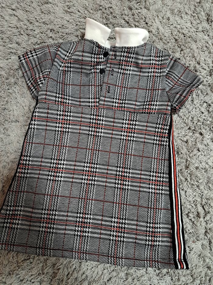 Robe d'hiver bébé fille 9 mois - photo numéro 2