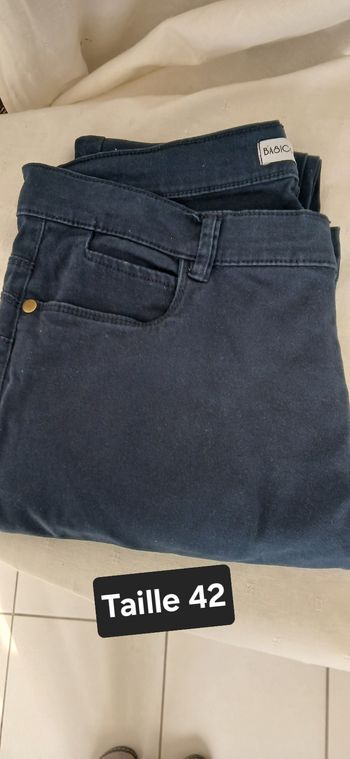 Jeans droit femme Taille 42 marque Basic Collection 