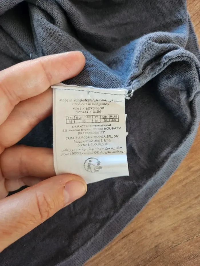 Haut tee-shirt blouse pull fin manches longues taille 38 Camaïeu bleu en très bon état - photo numéro 5
