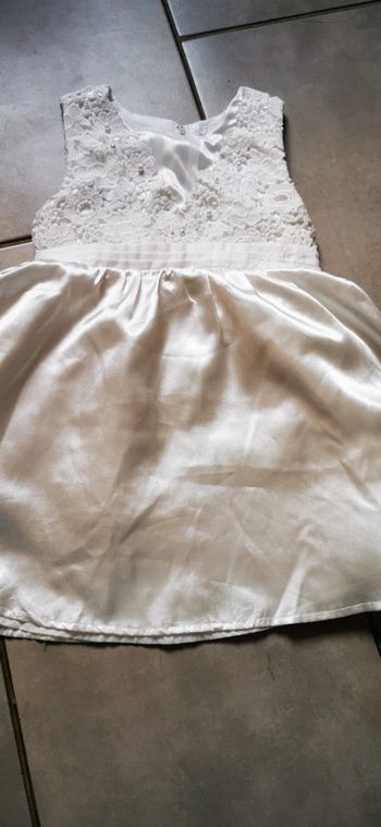 Robe de ceremonie 4 ans