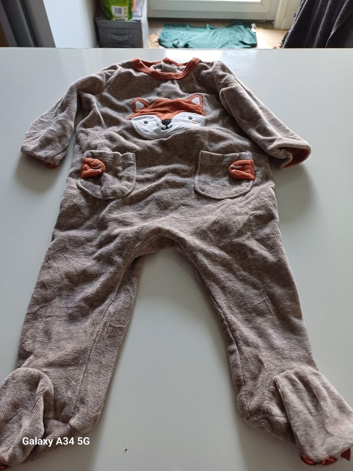Lot de 2 pyjama en 6 mois un1 pièce l'autre 2 - photo numéro 4