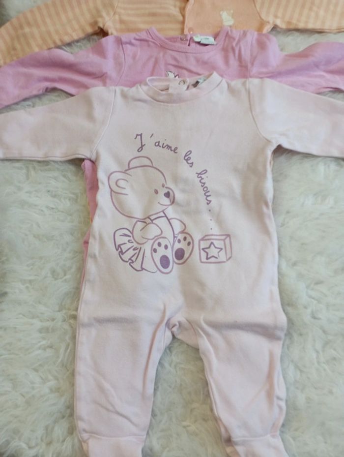 Lot 4 pyjamas leger 6m - photo numéro 3