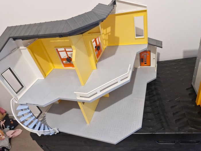Playmobil