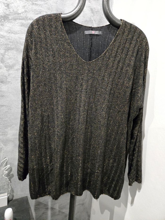 Pull pailleté doré T.3