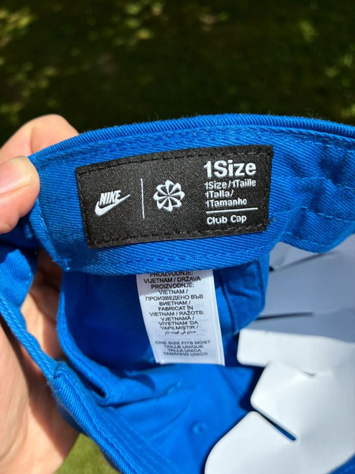 Casquette Nike bleue neuve - photo numéro 7