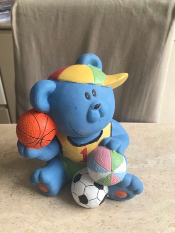 Tirelire en forme d’ours