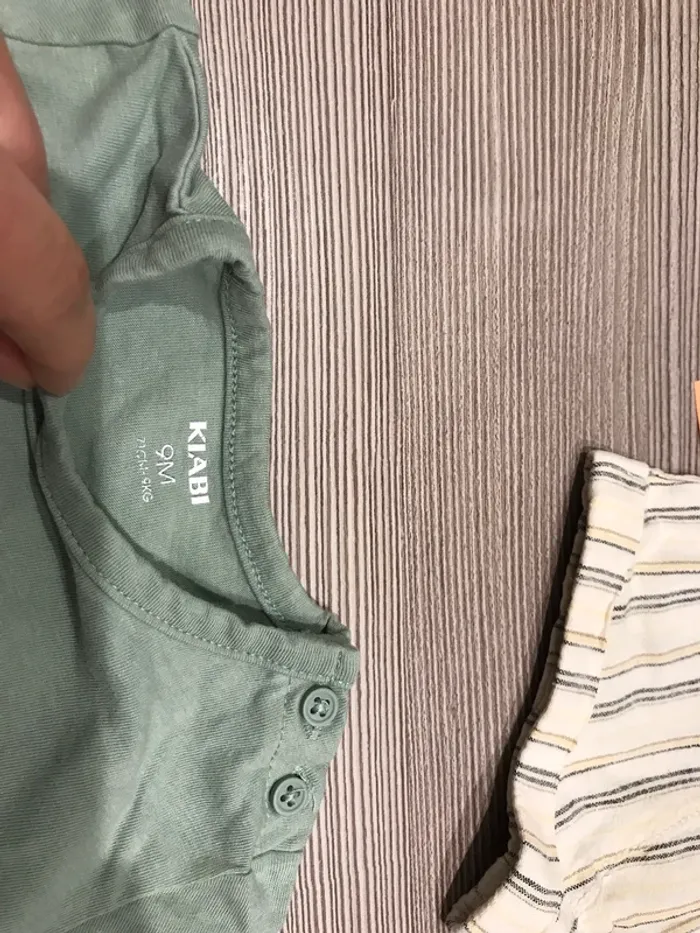 Teeshirt + short 9 mois Kiabi 🍋 - photo numéro 8