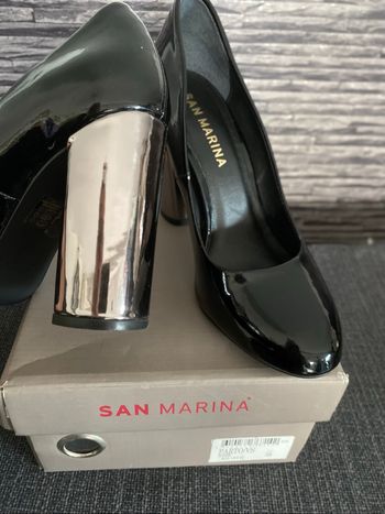 Chaussures vernies noir talon chromé 38 San Marina