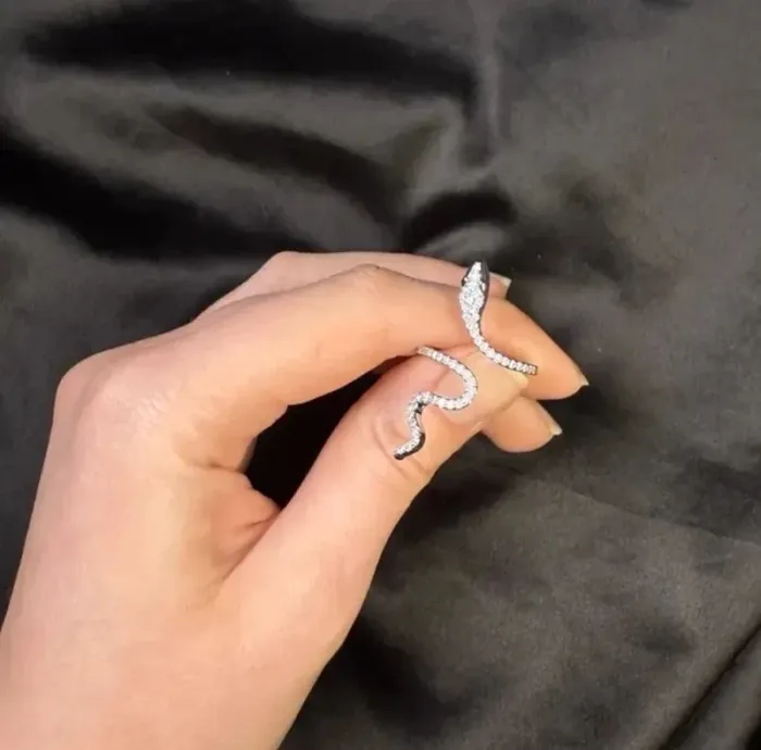 Bague serpent, avec strass, couleur argentéé, réglable - photo numéro 4