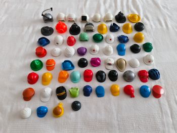 Lot chapeaux playmobil