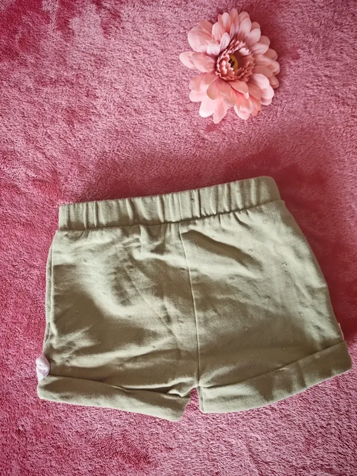 Lot short fille 3 mois - photo numéro 3