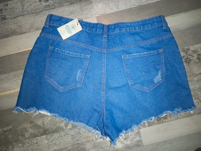 Short jean grande taille - photo numéro 2