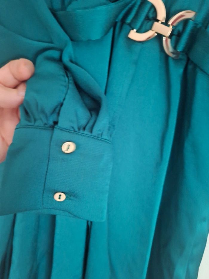 Très belle robe verte 40/42 almé - photo numéro 4
