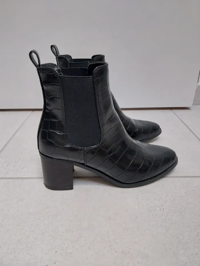 Bottines à talons noires La Halle 37 - photo numéro 2