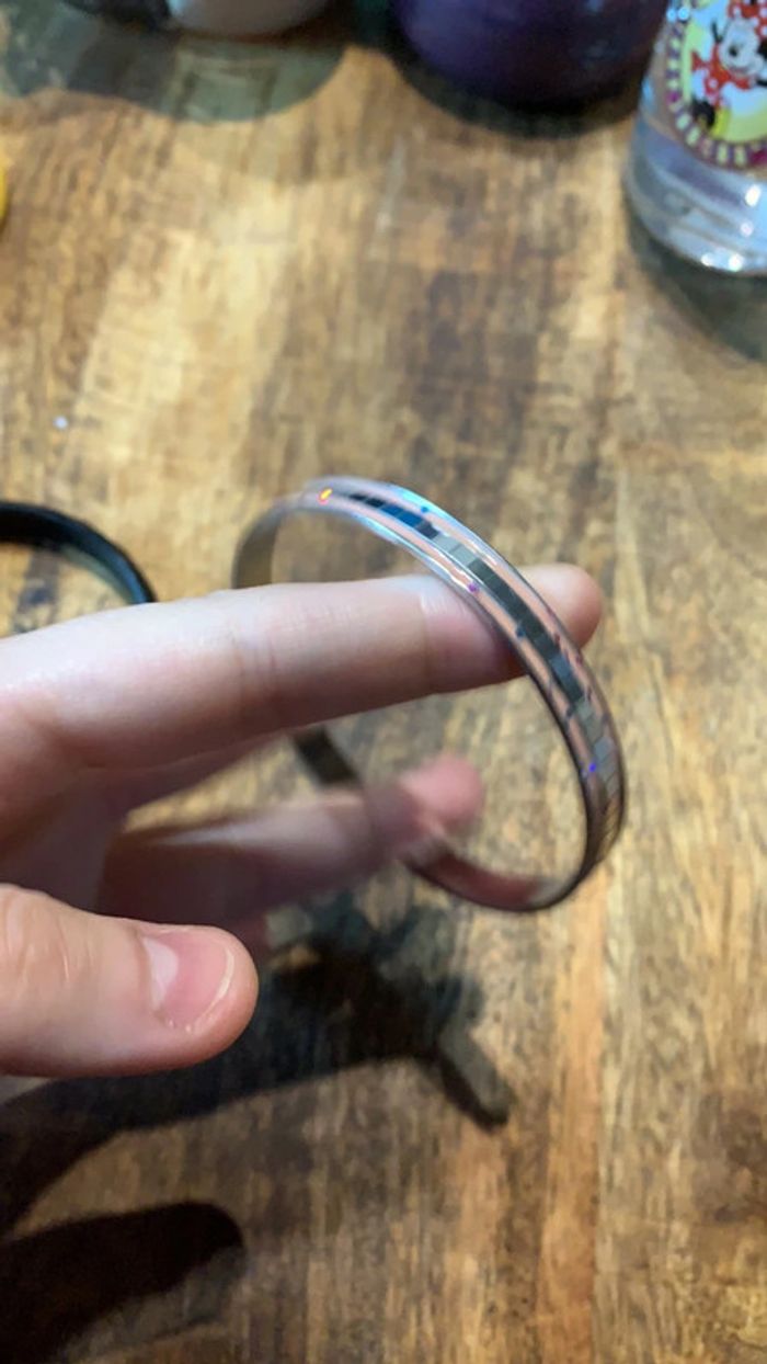 Lot bracelet rigide noir et argenté - photo numéro 11