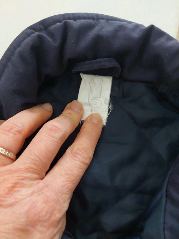 Gilet sans manches marine 7 ans - photo numéro 5