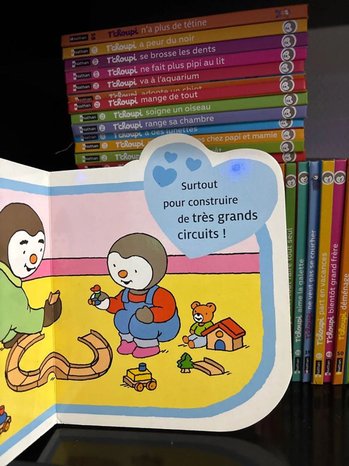 Livre T’choupi aime. Papa. - photo numéro 2