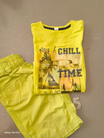 Lot short et t shirt lumineux