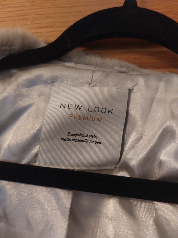 Manteau fausse fourrure - photo numéro 4