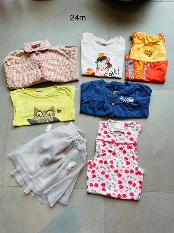 Lot vêtements bébé fille 2 ans