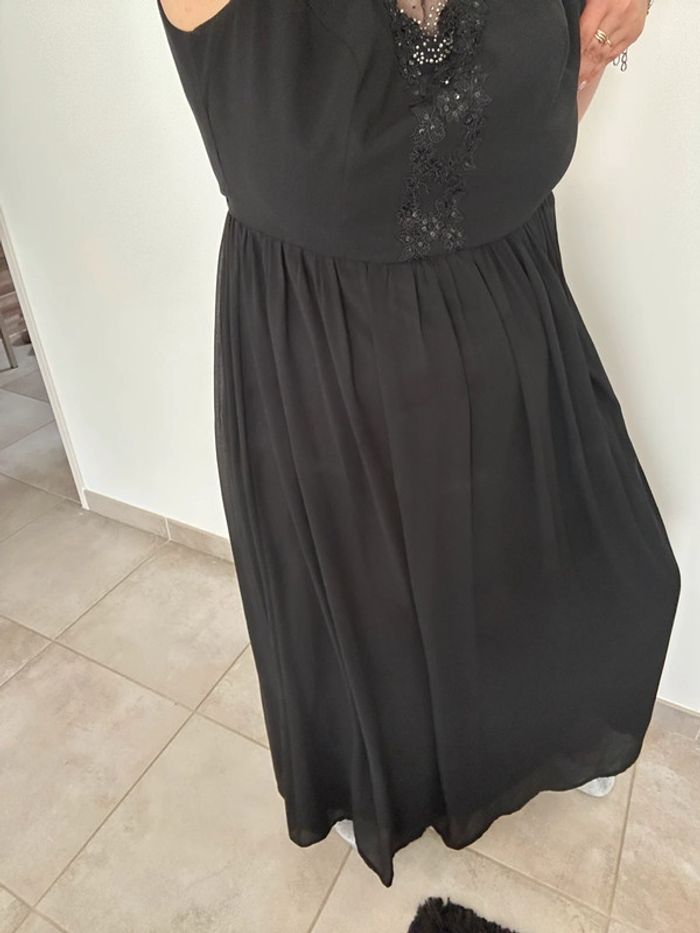 Robe de soirée Chichi london T42/44 - photo numéro 3