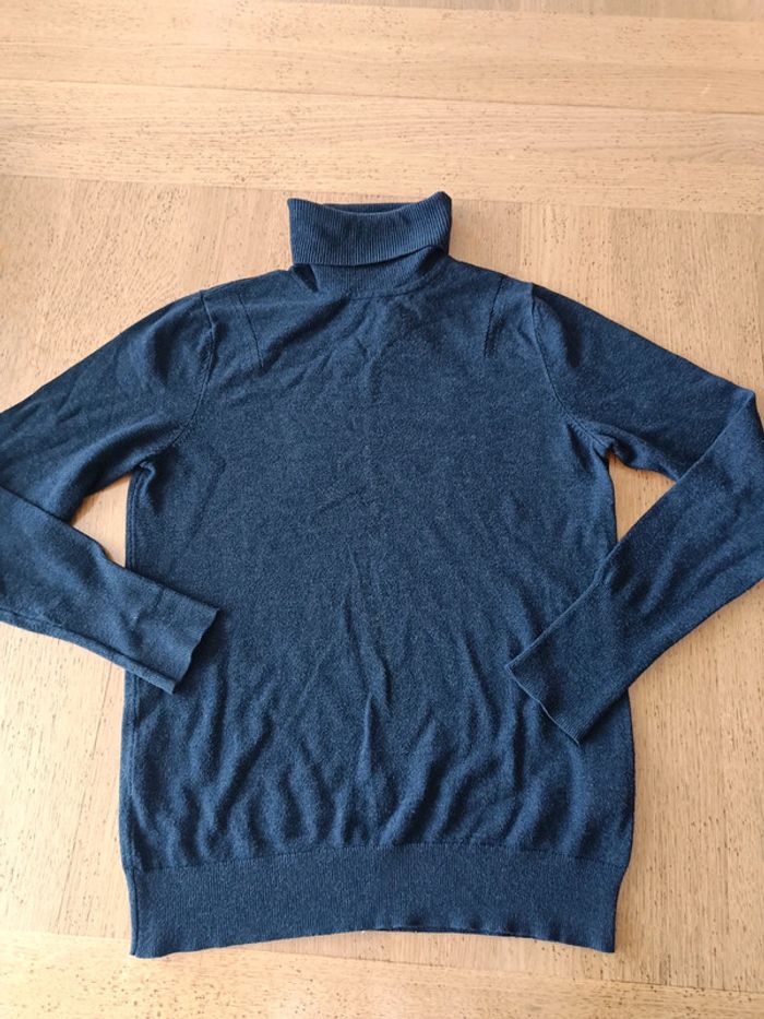 Pull col roulé camaïeu taille 36