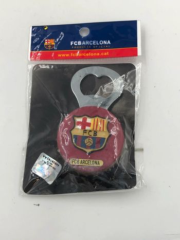 Porte clé ouvre boîte FC Barcelone neuf