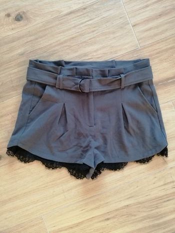 Short Softgrey en très bon état