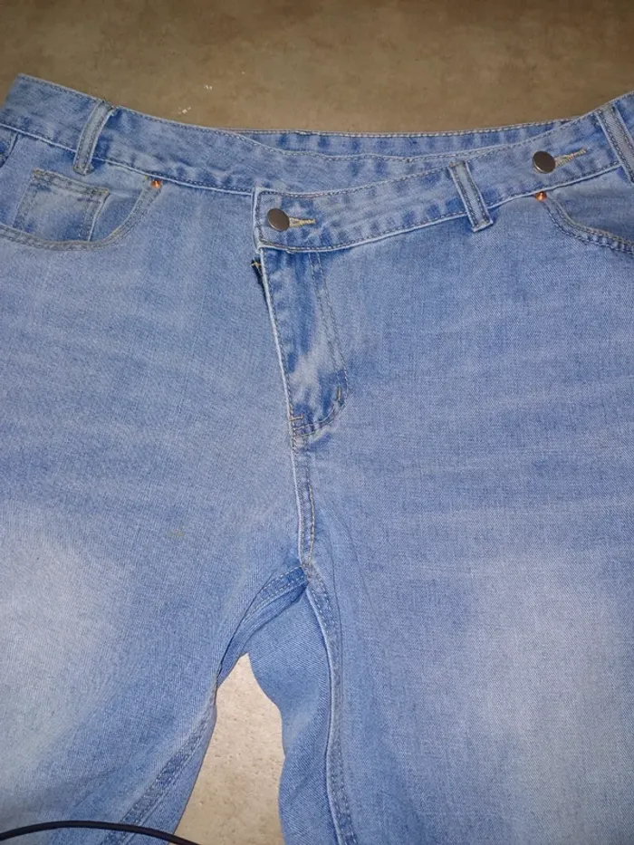 Jeans droits   China - photo numéro 3