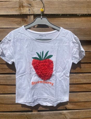 Tee shirt enfant fraise