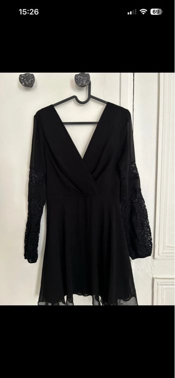 Robe noire BCBG collection 