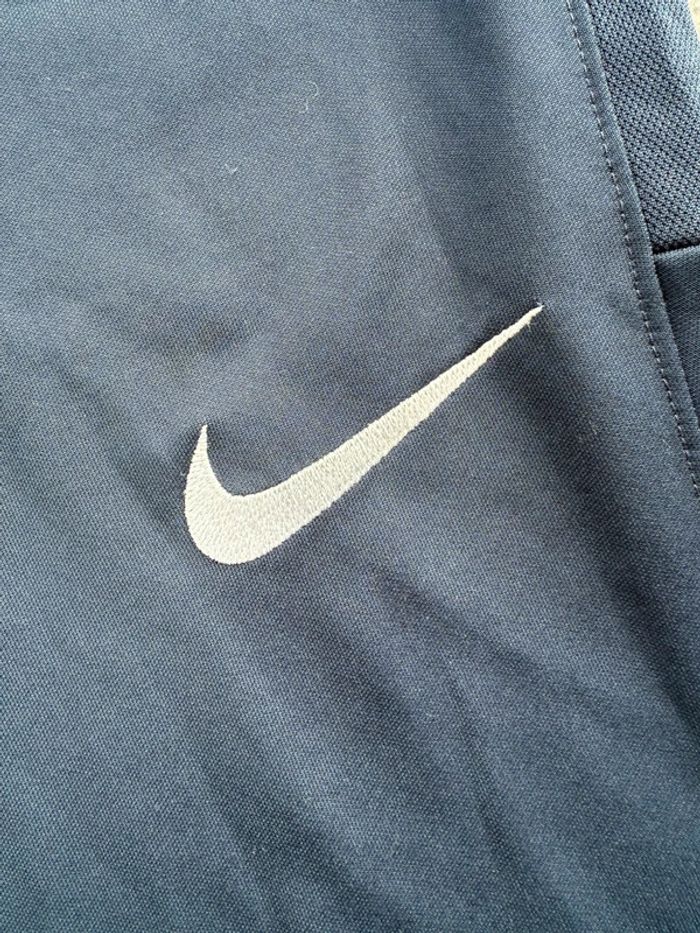 Short long Nike taille S - photo numéro 2