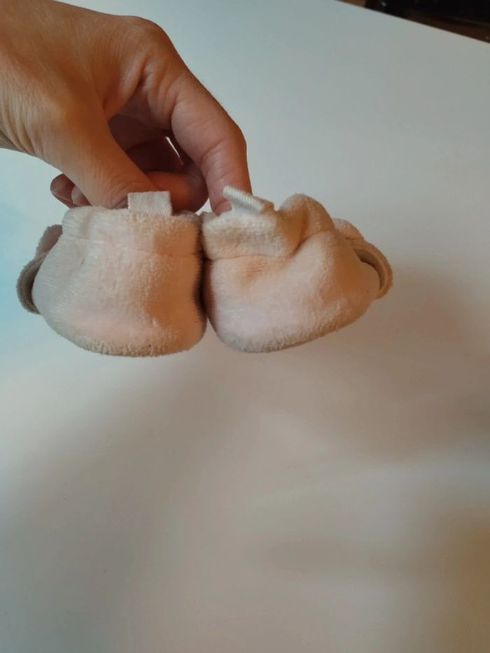 Pantoufle 6 a 12 mois - photo numéro 2