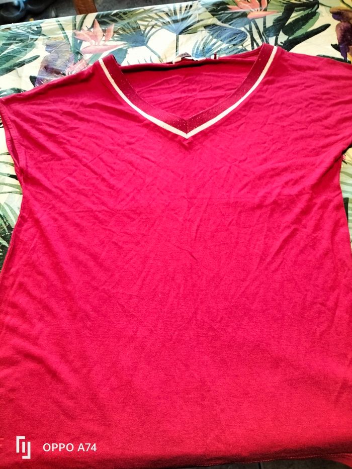 Tee shirt