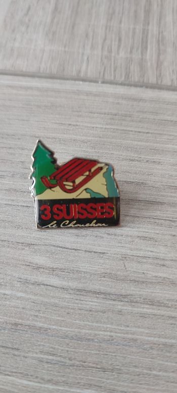 Pin's 3 Suisses le chouchou