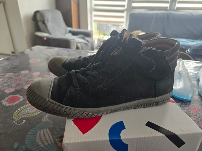 Chaussure bellamy taille 40 peu porté en très bon etat - photo numéro 4