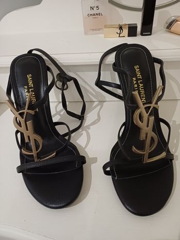 Escarpins Yves Saint Laurent : Taille 38