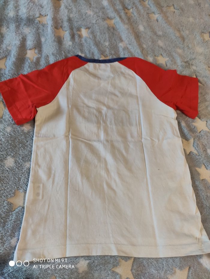 Tee-shirt manches courtes garçon taille 8 ans - photo numéro 7
