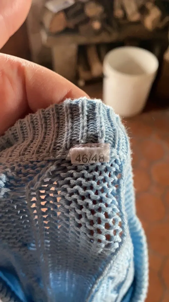 Pull bleu - photo numéro 3
