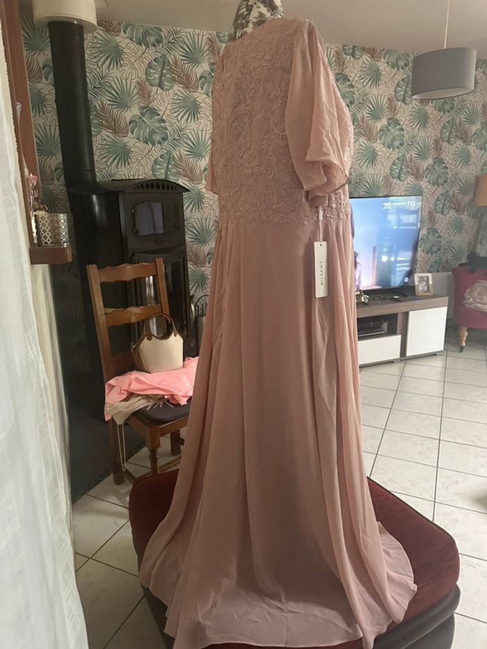 Robe cérémonie L’avertir - photo numéro 3